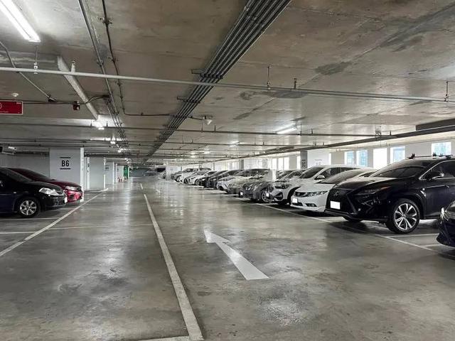 Elit Heights @ Bayan City 1
