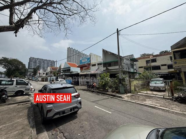 MAIN ROAD 2 STOREY COMMERCIAL SEMI-D JALAN BATU UBAN For RENT, RARE 1