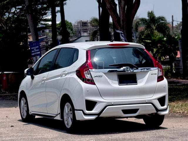 2015 Honda JAZZ 1.5 E (ONE CAREFUL OWNER) - 2
