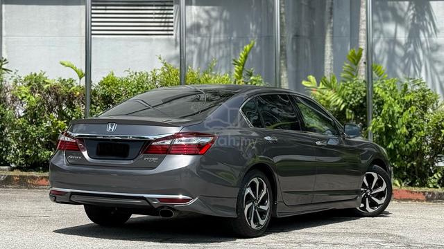 2018 Honda ACCORD 2.0 VTi-L FACELIFT (A) ONE OWN - 3