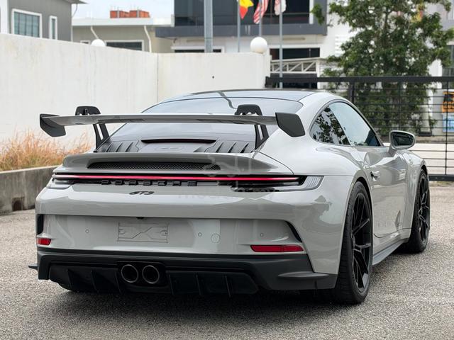 2022 Porsche 911 4.0 GT3 992.1 PDK Carbon Roof - 4