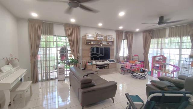 Bandar Puteri 6 Puchong Corner Lot Freehold Terrace House for Sale 1