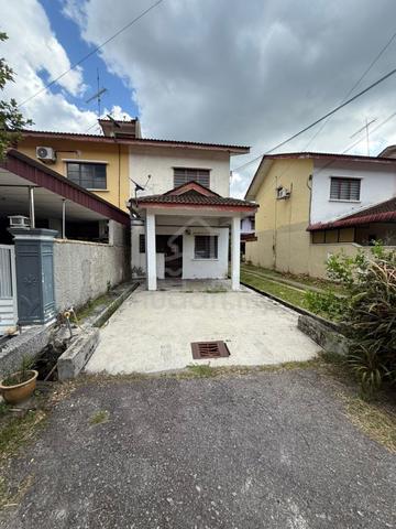 Rumah 2 tingkat Bandar Putera Indah, Batu Pahat 1