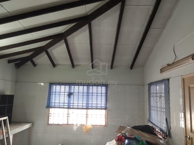 Double storey house at Seapark Petaling Jaya 1