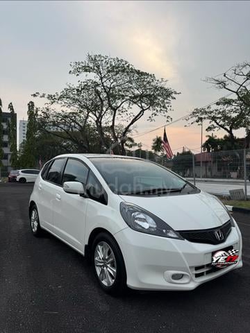 2014 Honda JAZZ GE 1.5 VTEC AUTO - 3