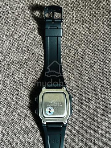 Casio W-800H-1AVDF - photo 4 of 4