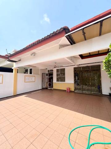 25x70 End Lot Fully Renovated Taman Mawar Salak Tinggi Sepang 1
