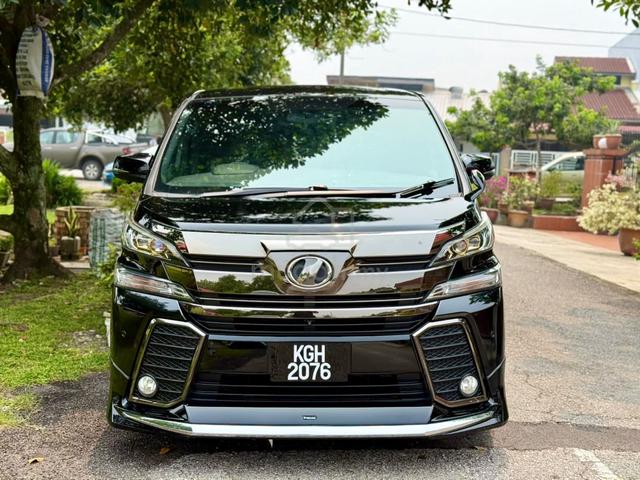 ON THE ROAD 2016 Toyota VELLFIRE 2.5 GOLDEN EYES - 2