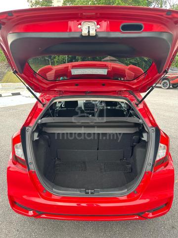 2017 Honda JAZZ 1.5 E (A) - 5