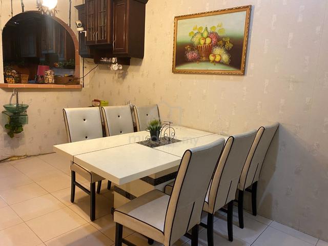 Station 18 Rumah untuk disewa Fully Furnished renovation 1/2 tingkat 1