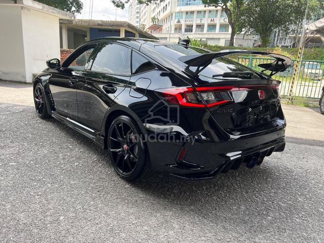 2024 Honda π Honda FL5 Civic Type R HKS EXHAUST - 2