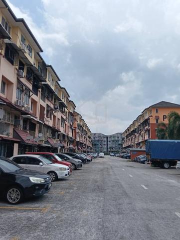 Flat Pandan Indah 1