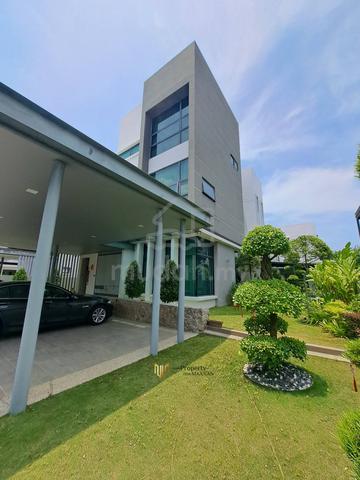 Melaka 8 Residence Padang Temu Gated Taman Freehold Bungalow with Lift 1