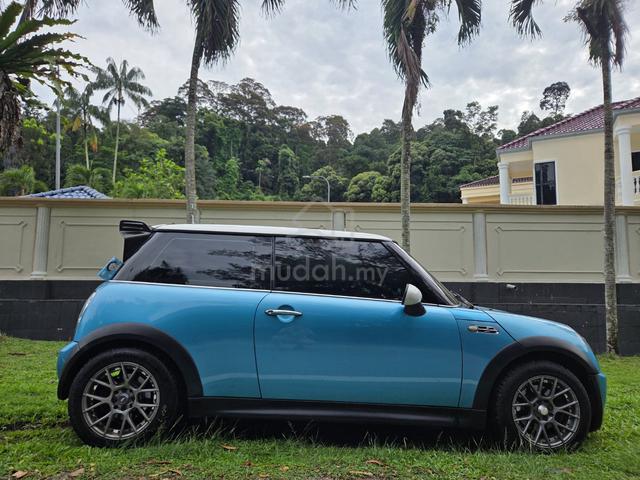 Mini Cooper S R53 (First Generation) - 5