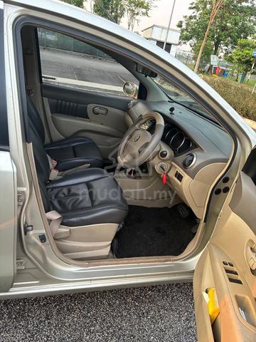 2010 Nissan GRAND LIVINA 1.6 CLASSIC/COMFORT (M) - 5