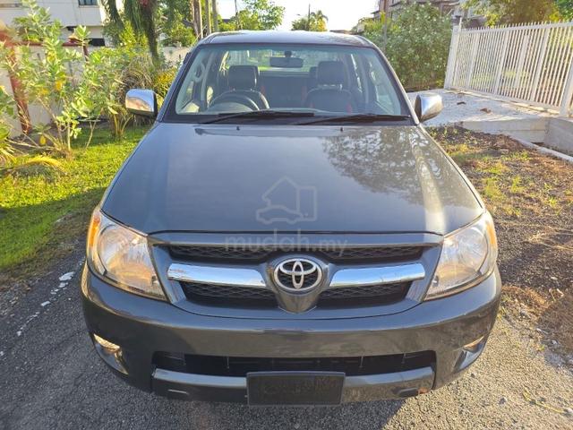 Toyota HILUX 2.5 G (A) 4WD NO OFF ROAD 4 NEW TYRES - 5