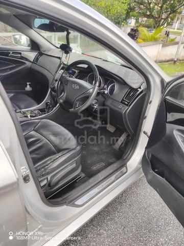 2010 Hyundai SONATA 2.0 GLS NF (A) - 5