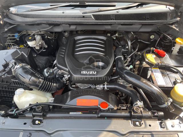 2020 Isuzu D-MAX 1.9 STEALTH (A) POWER STEP F/LOAN - 2