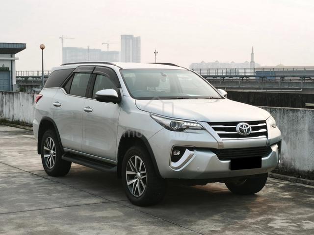 2019 Toyota FORTUNER 2.7 SRZ 4X4 2TR-FE (A) - 1