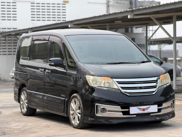 2013 Nissan SERENA 2.0 S-HYBRID HIGHWAY BUANGHARGA - 2