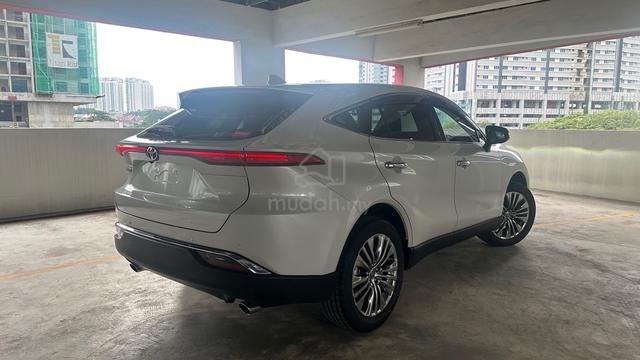 Black Interior 5A 2023 Toyota HARRIER Z JBL S/Tyre - 2
