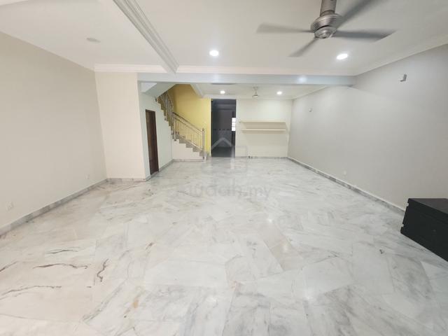 4 Room 2 Sty House @ Bandar Pinggiran Subang, Seksyen U5, Shah Alam. 2
