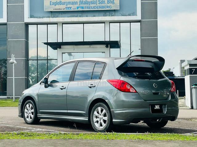 CASH N CARRY 2011 Nissan LATIO 1.6 IMPUL (A) - 2
