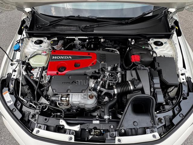 2025 Honda CIVIC 2.0 TYPE R FL5 (M) LIKE NEW - 5
