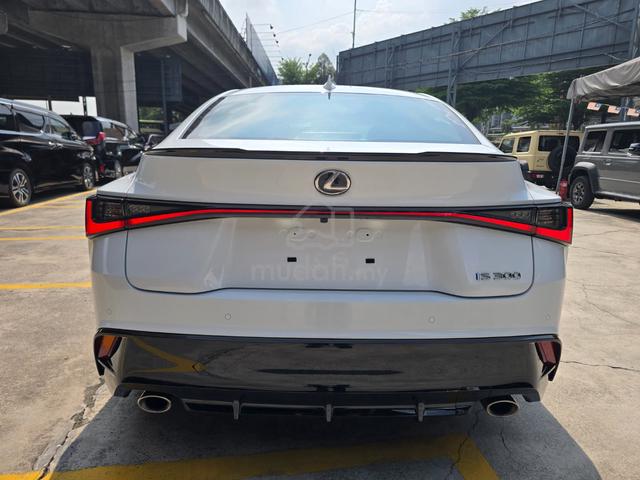 2023 Lexus IS300 2.0 F-SPORT Ready Stock 5A/13k km - 4