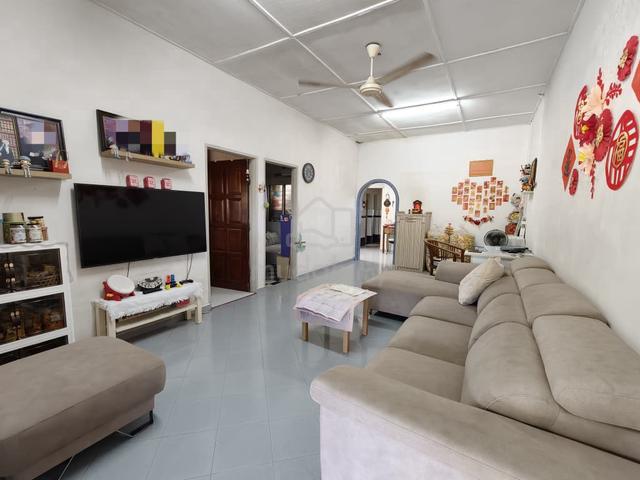 Taman Kulai Jaya*Big size House, Monthly RM 1500 Only 1