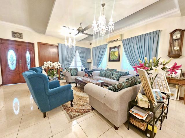 Fully Renovated Semi-D | Bayu Damansara, Kota Damansara 1
