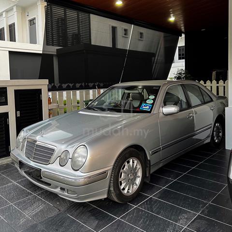 2000 Mercedes Benz E240 CLASSIC (CBU) 2.6 (A) - 1