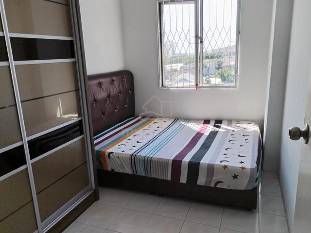 Small Room For Rent (Female only)  1