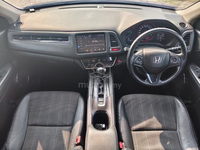 2015 Honda HR-V 1.8 Full Spec 2-Years Warranty - 3