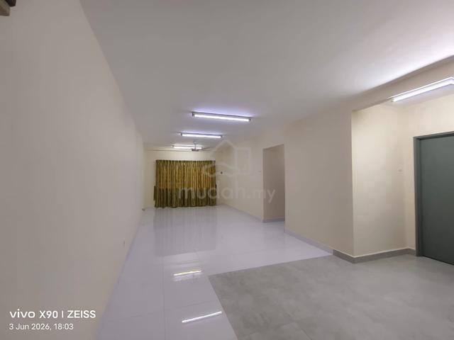 Putra Permai Block C 1