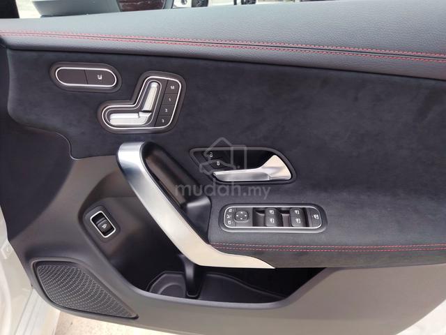 2023 Mercedes Benz CLA180 1.3 AMG Line 7,000km 5A - 5