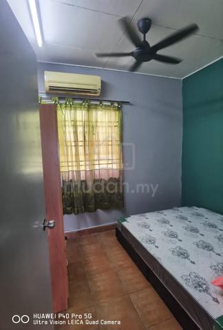 Idaman senibong permas aEON / Room 2px / Low depo / No agent fee 1