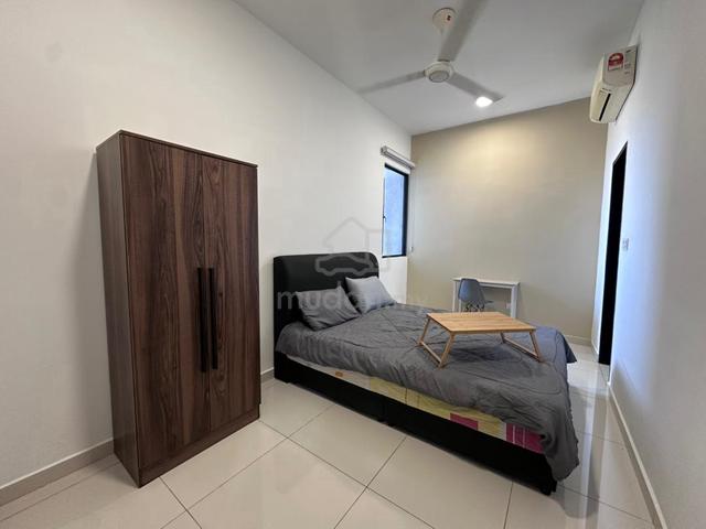 Newly Refurbished Large room (M1)|The Havre, Bukit Jalil 1