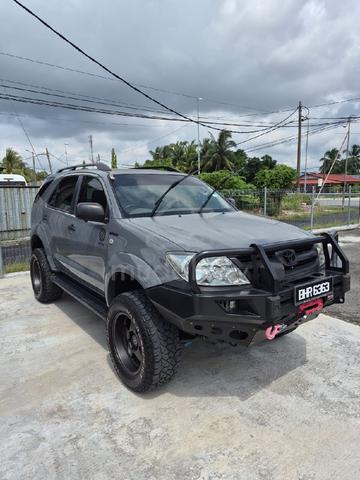 2005 Toyota FORTUNER 2.7 V (A) PETROL - 1