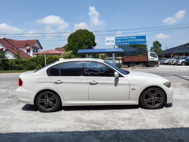 2010 Bmw 325i SPORTS 2.5 FACELIFT (LOAN KEDAI) - 3