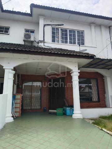 Rumah Teres 2 Tingkat Untuk Disewa 1