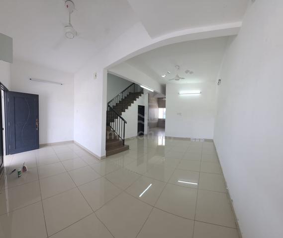 freehold 2 storey house for sale di Taman Sentosa Perdana, 41200 Klang 1