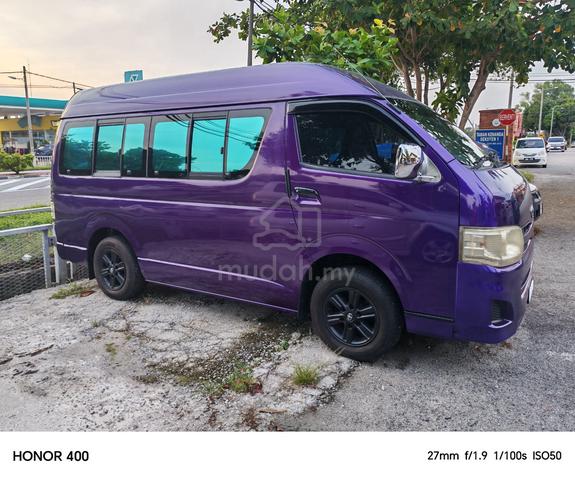 2011 Toyota HIACE 2.7 TRH203R FACELIFT (M) - 2