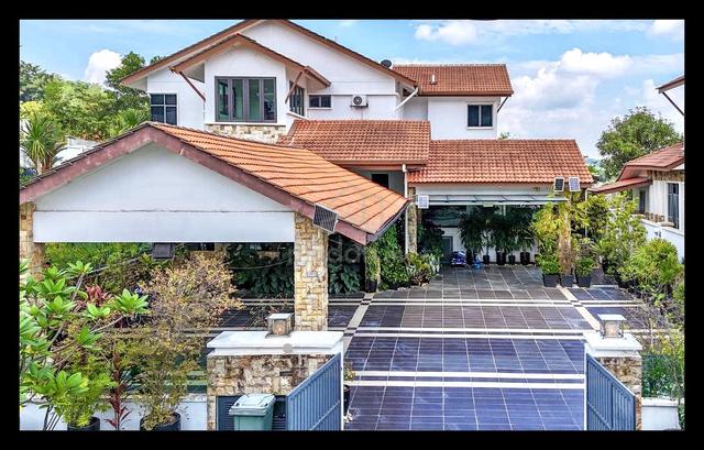 BIG LANDπ₯ RENOVATED BUNGALOW 2 Storey Puncak Pinggiran Putra Kajang 1
