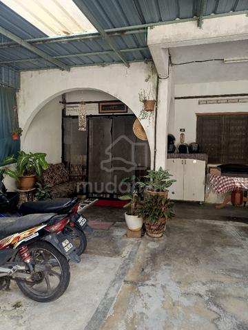 Rumah Teres 2 Tingkat Batu Gajah Perak Untuk Dijual 1