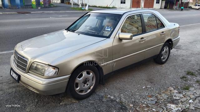 1995 Mercedes Benz 200 2.0 W123 (A) - 3