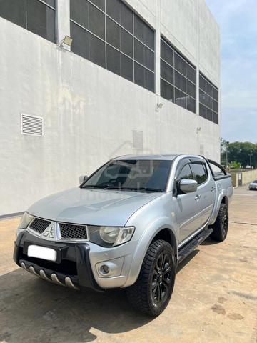 2013 Mitsubishi TRITON 2.5 VGT (A) - 2