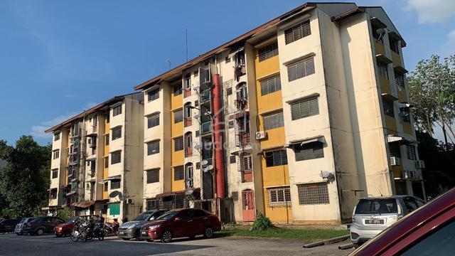 Flat PKNS Seksyen 24 Shah Alam 1
