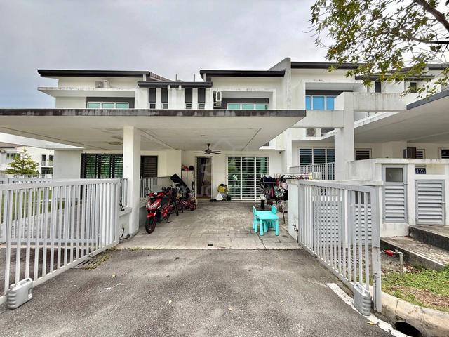 URGENT SELL ‼️ Double Storey Terrace Laman Orkid 4 Nilai Impian 1