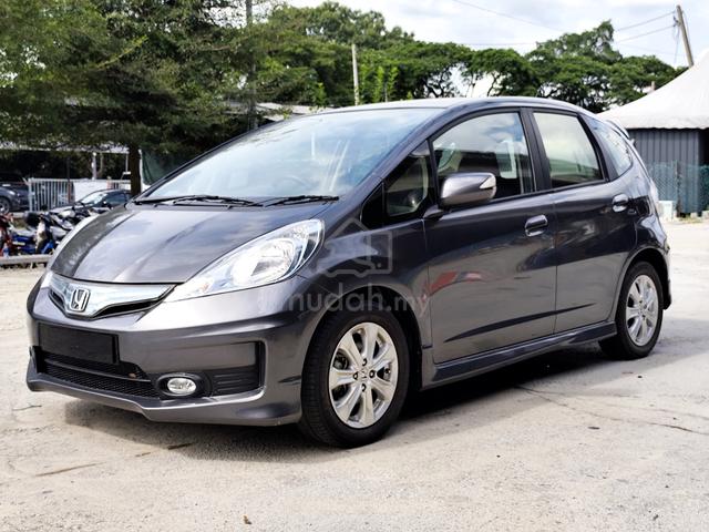2014 Honda JAZZ 1.3 HYBRID (A)FACELIFT SPORT-FIT - 3